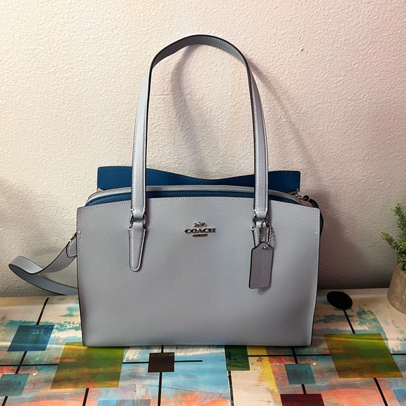 🩵💙🩵NWT Two Tone Blue Coach Carryall 🩵💙🩵 - Picture 3 of 13